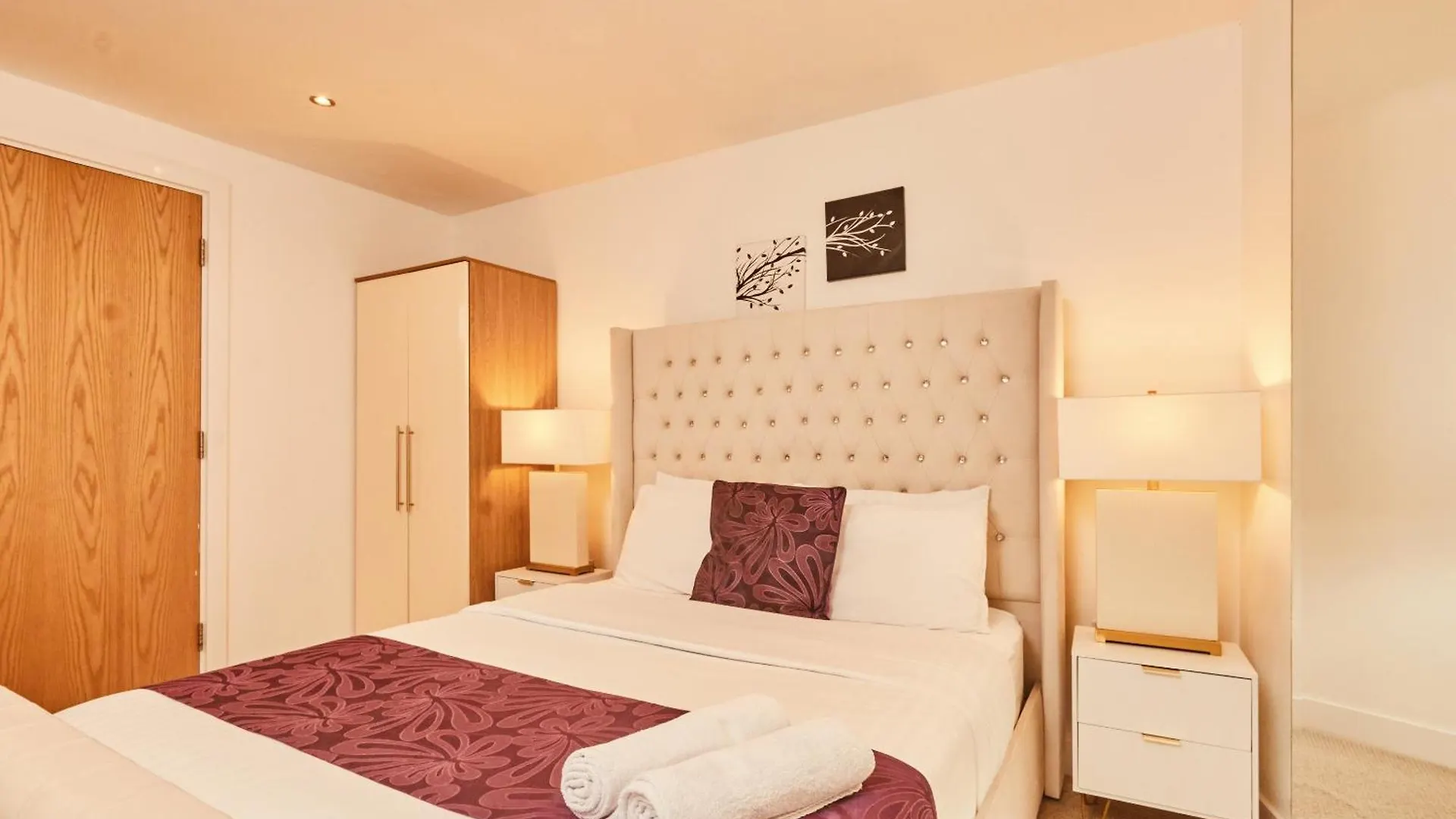 Modern Deluxe Leeds Dock Apartment Free Secure Parking Regno Unito